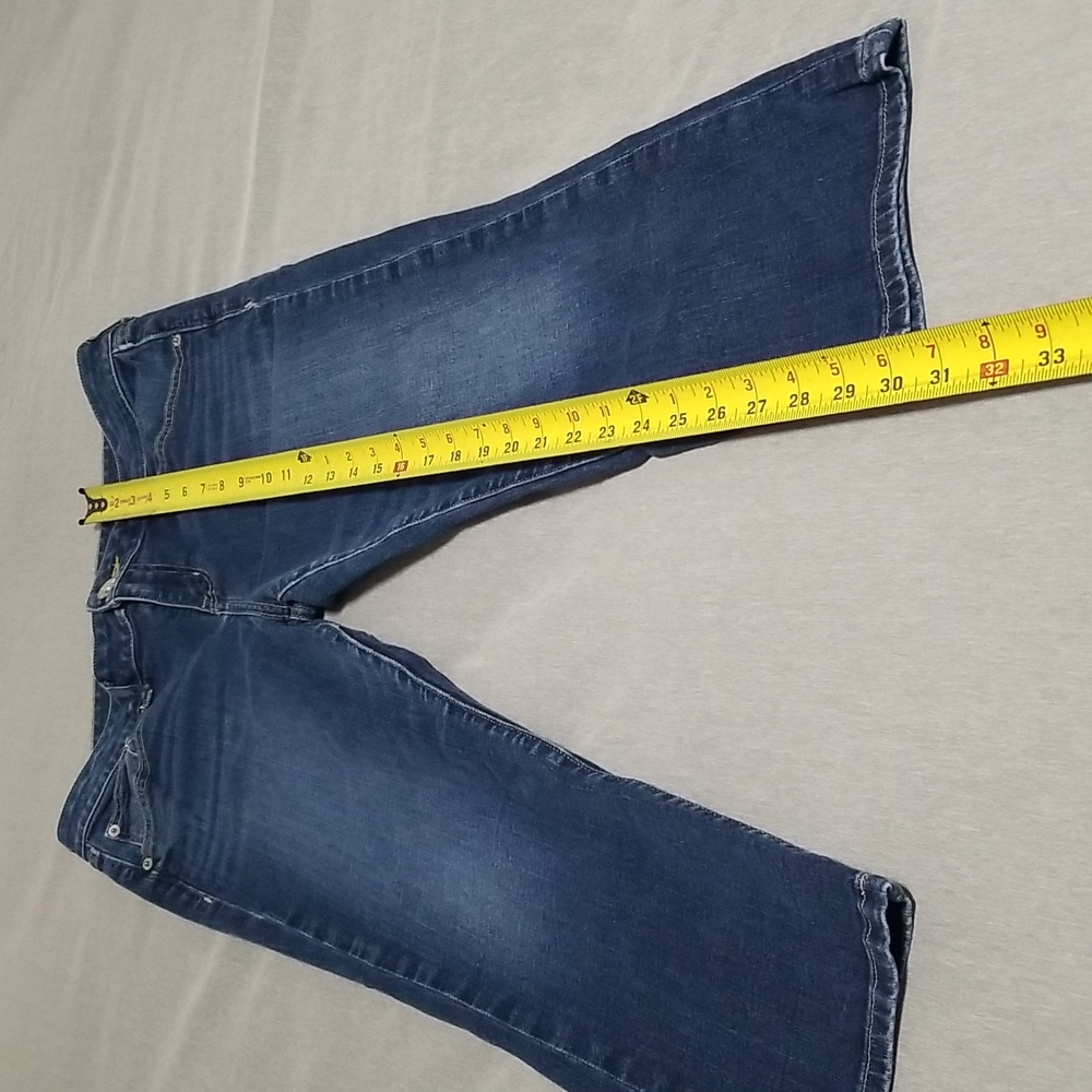 A.N.A Shorts Capris or Ankle Pants - Picture 5 of 16